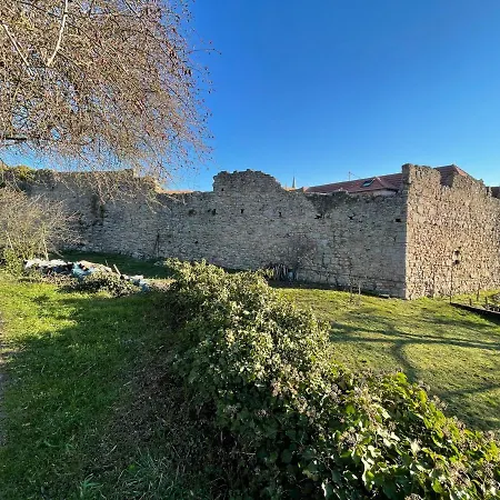 Le Refuge Du Rempart *