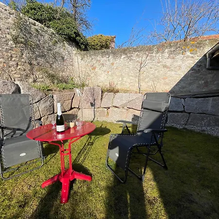 Le Refuge Du Rempart